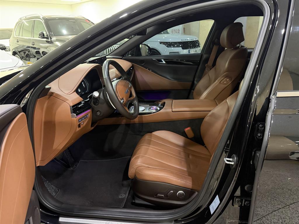 Genesis G80 - Vista 6