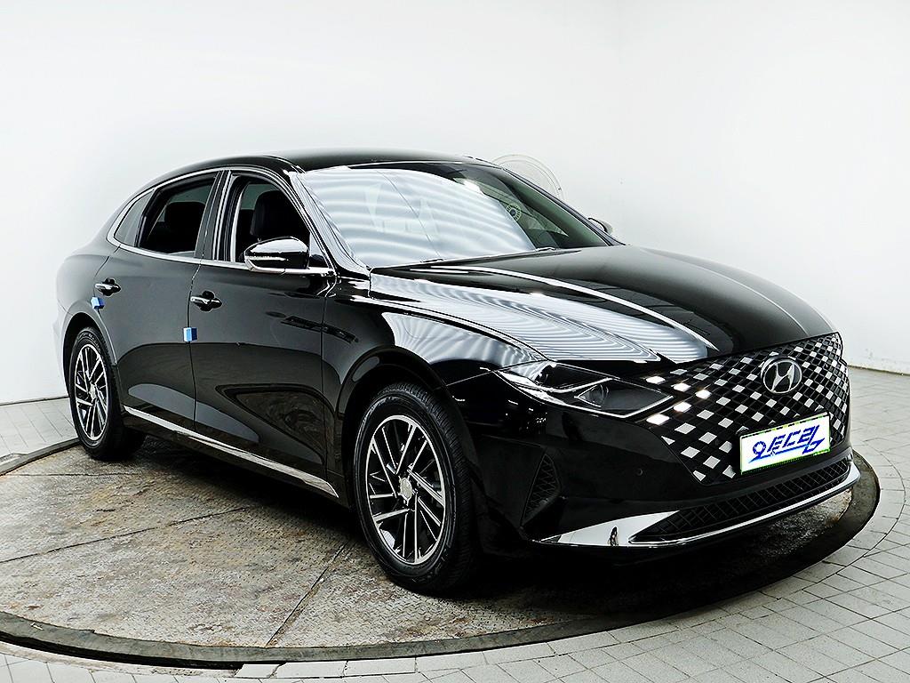 HYUNDAI Grandeur - Vista 3