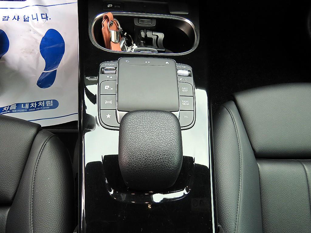 Mercedes Benz A Class - Vista 12