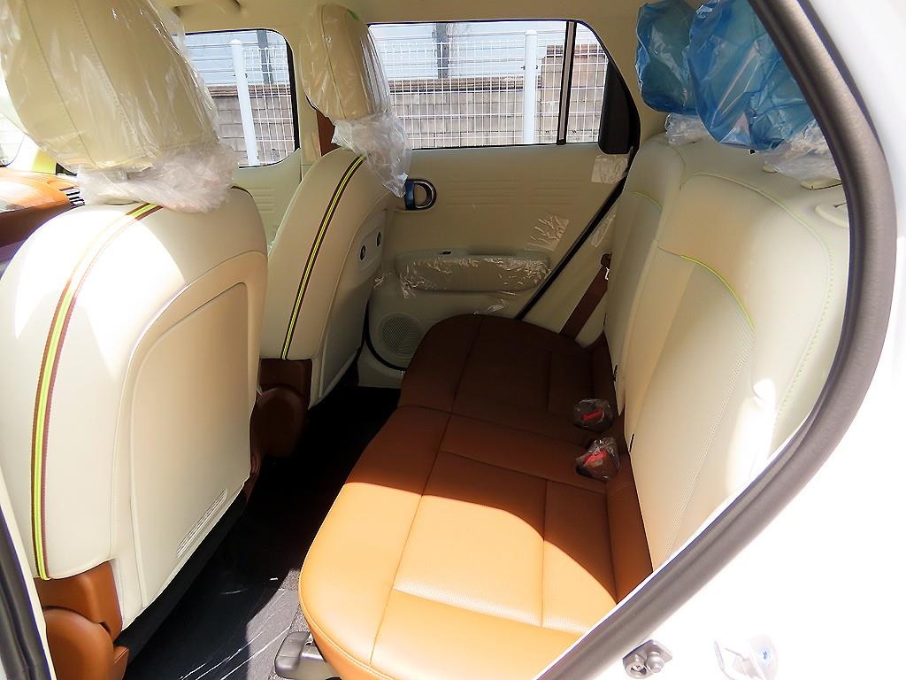 HYUNDAI Casper - Vista 6
