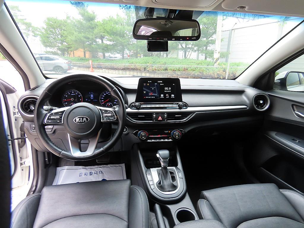 KIA K3 - Vista 7