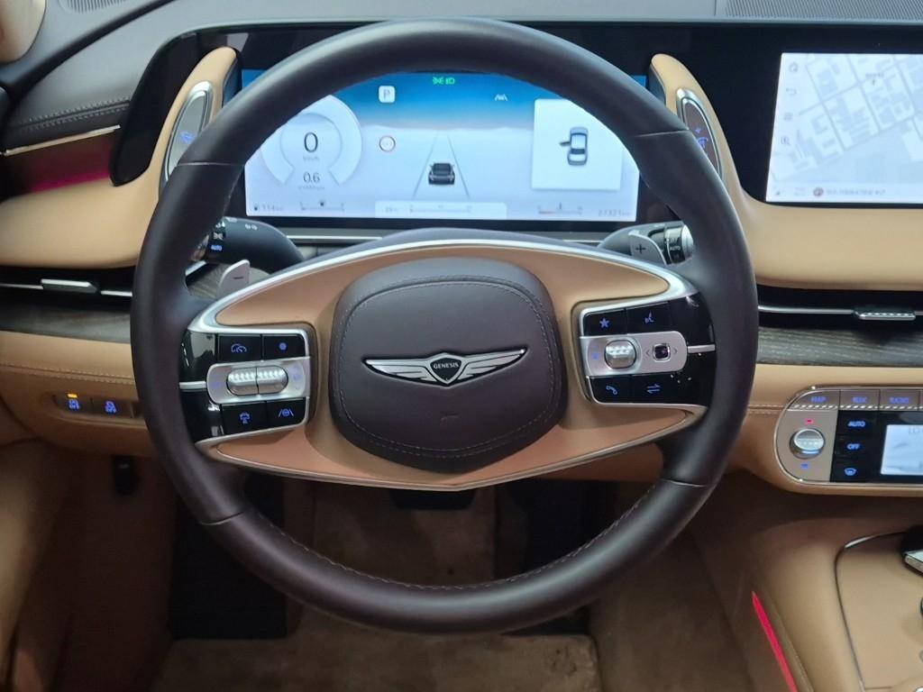 Genesis G90 - Vista 9