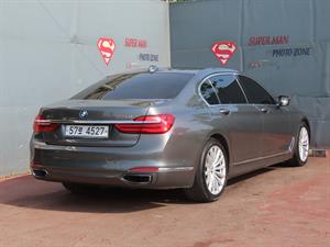 BMW 7 Series - Vista 6