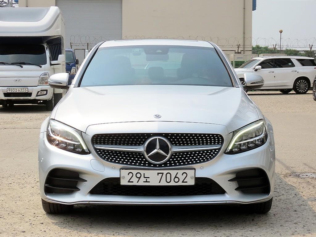 Mercedes Benz C Class 2019 - Importación desde Corea - HF Imports Iquique - Foto 1