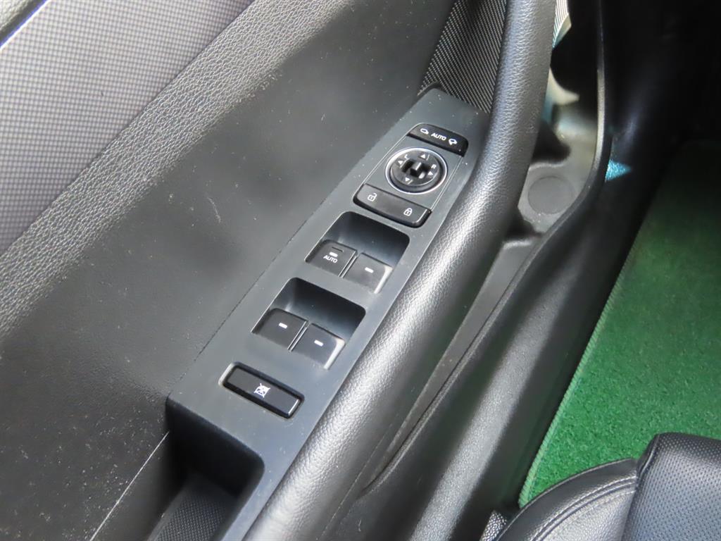 HYUNDAI Sonata 2018 Gris - Importación desde Corea - HF Imports Iquique - Foto 13