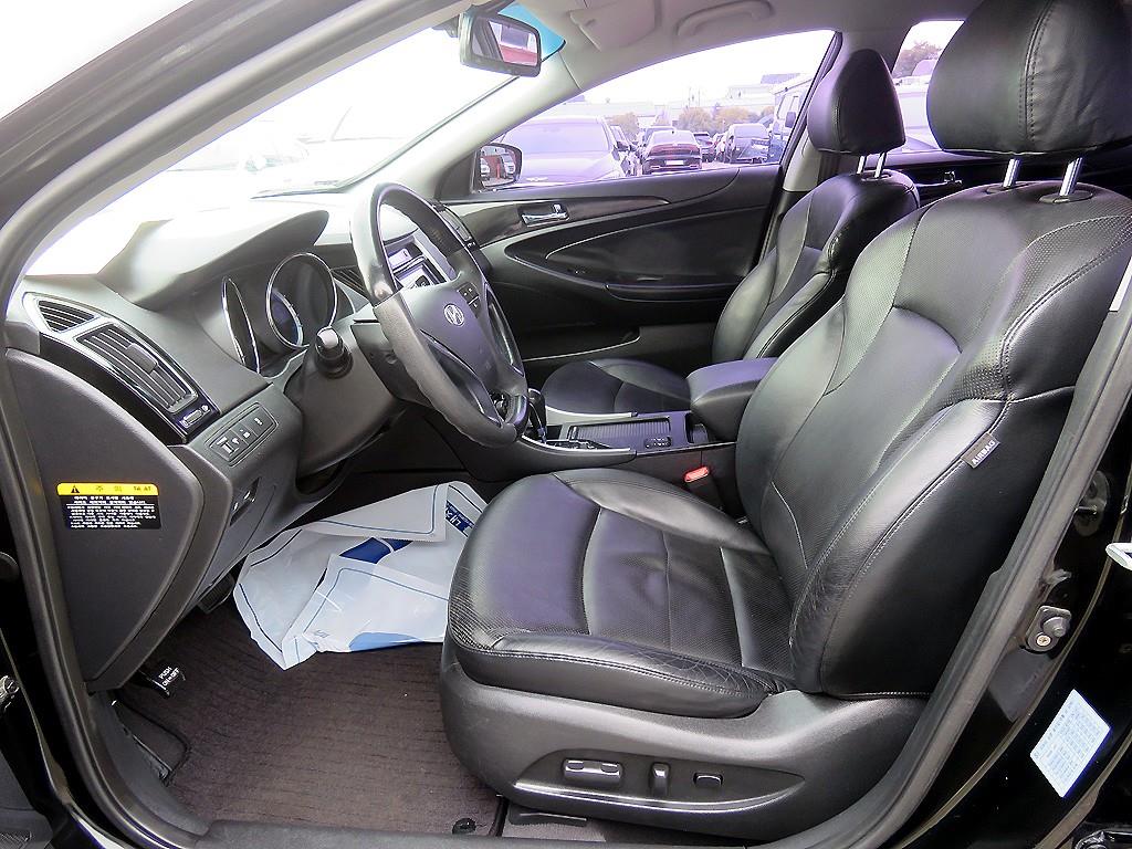 HYUNDAI Sonata - Vista 5