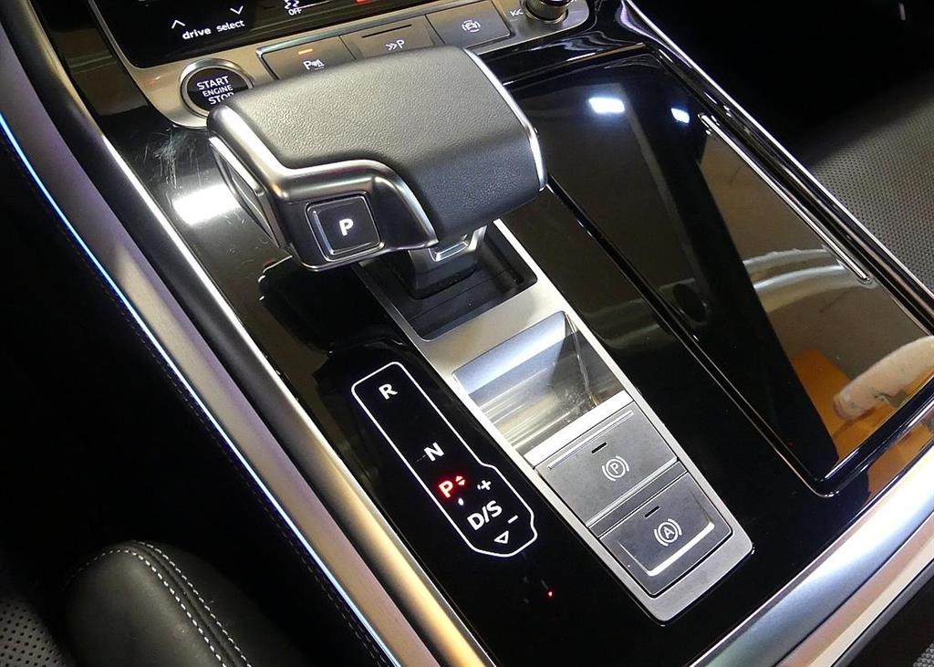 Audi Q7 - Vista 7