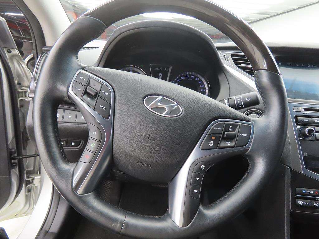 HYUNDAI Grandeur - Vista 8