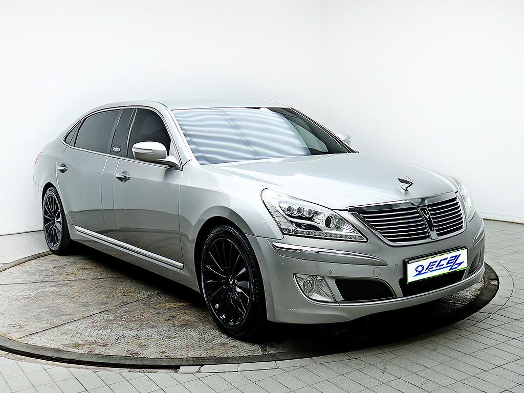 HYUNDAI Equus - Vista 3