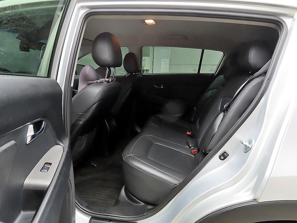 KIA Sportage - Vista 6