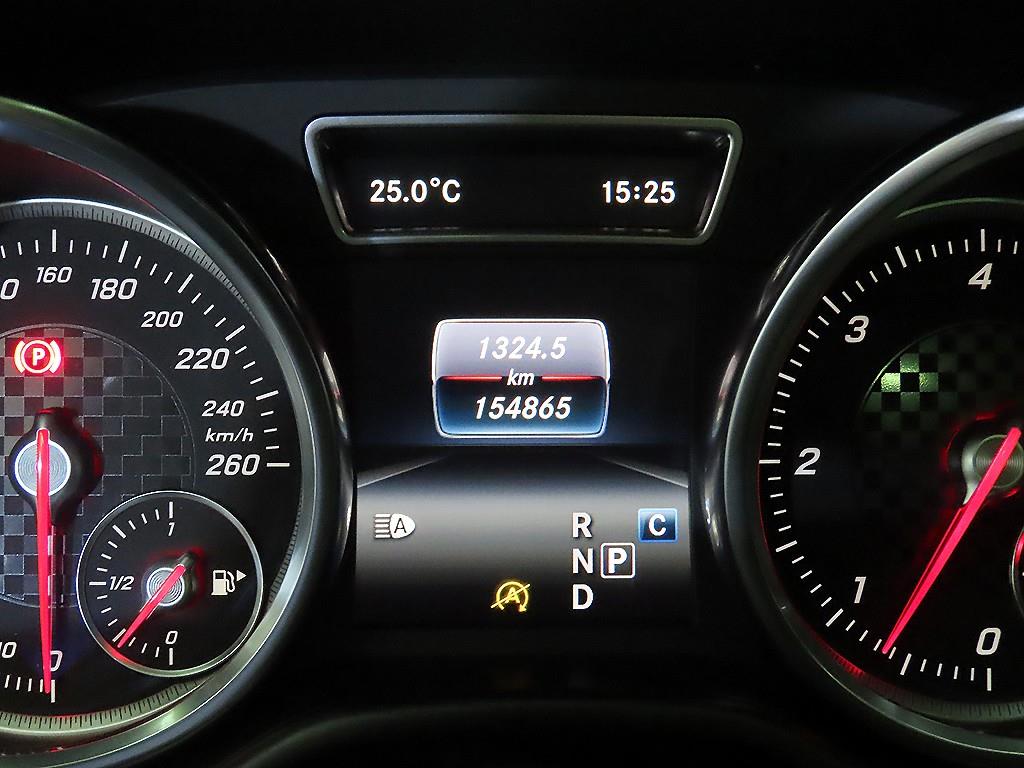 Mercedes Benz GLE Class - Vista 9