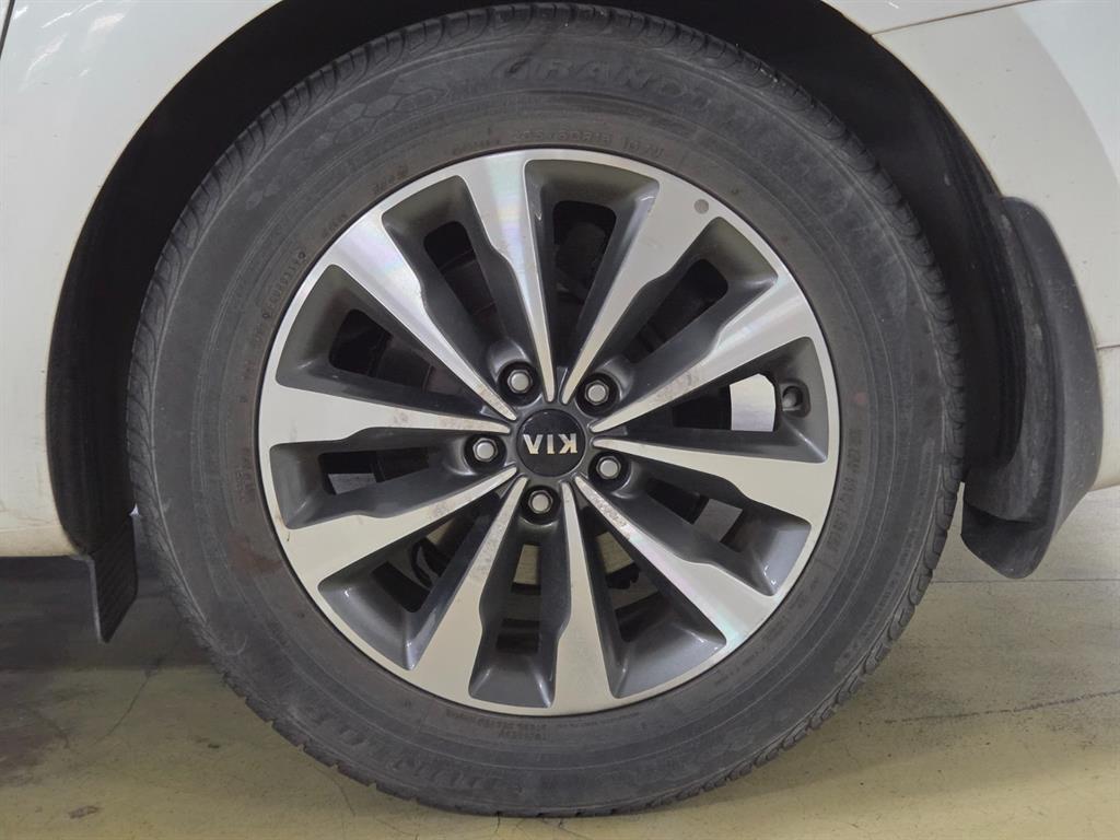 KIA Carnival 2015 Blanco - Importación desde Corea - HF Imports Iquique - Foto 20
