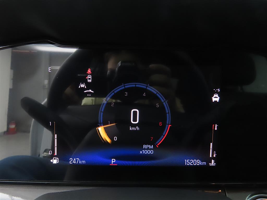 Chevrolet Trax - Vista 8
