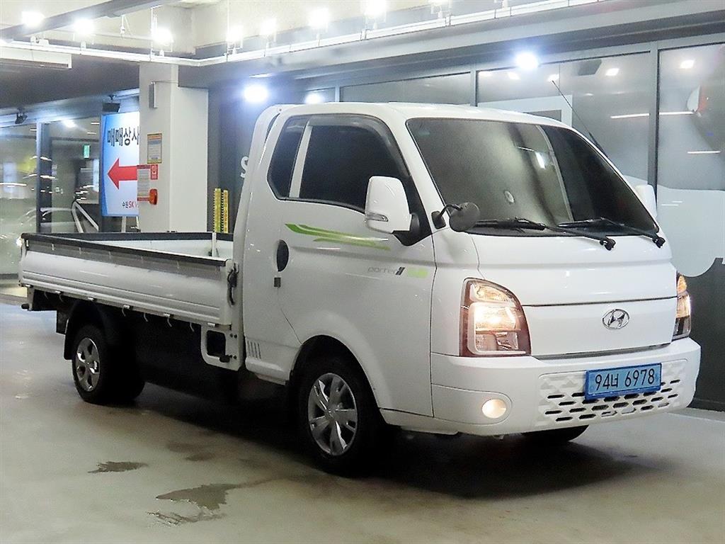 Small Truck Cargo (small) 2021 Blanco - Importación desde Corea - HF Imports Iquique - Foto 1