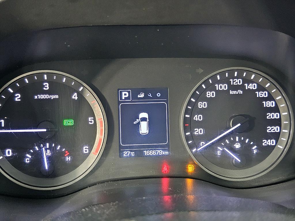 HYUNDAI Tucson - Vista 7