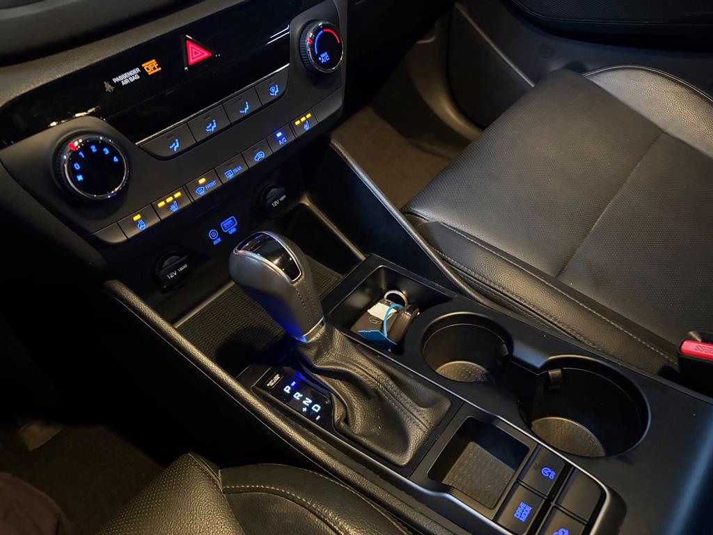 HYUNDAI Tucson 2018 Blanco - Importación desde Corea - HF Imports Iquique - Foto 1