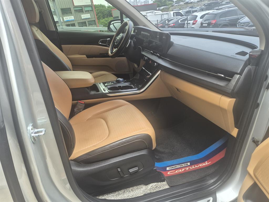 KIA Carnival 2021 Plateado - Importación desde Corea - HF Imports Iquique - Foto 16
