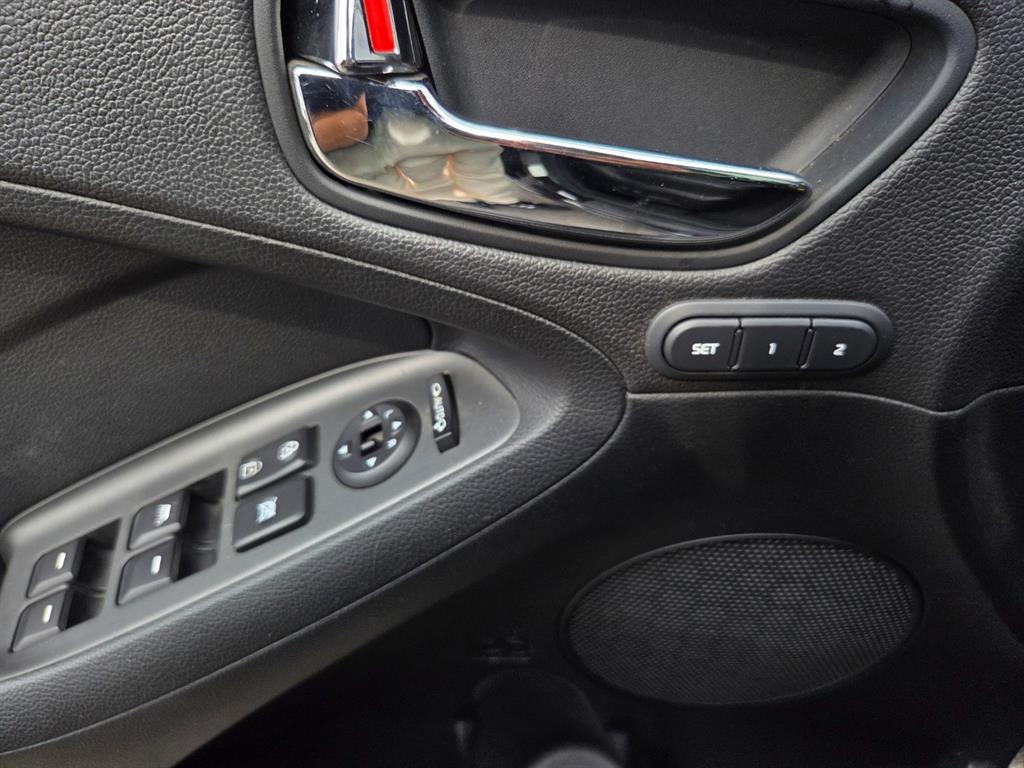 KIA K3 2013 Negro - Importación desde Corea - HF Imports Iquique - Foto 14