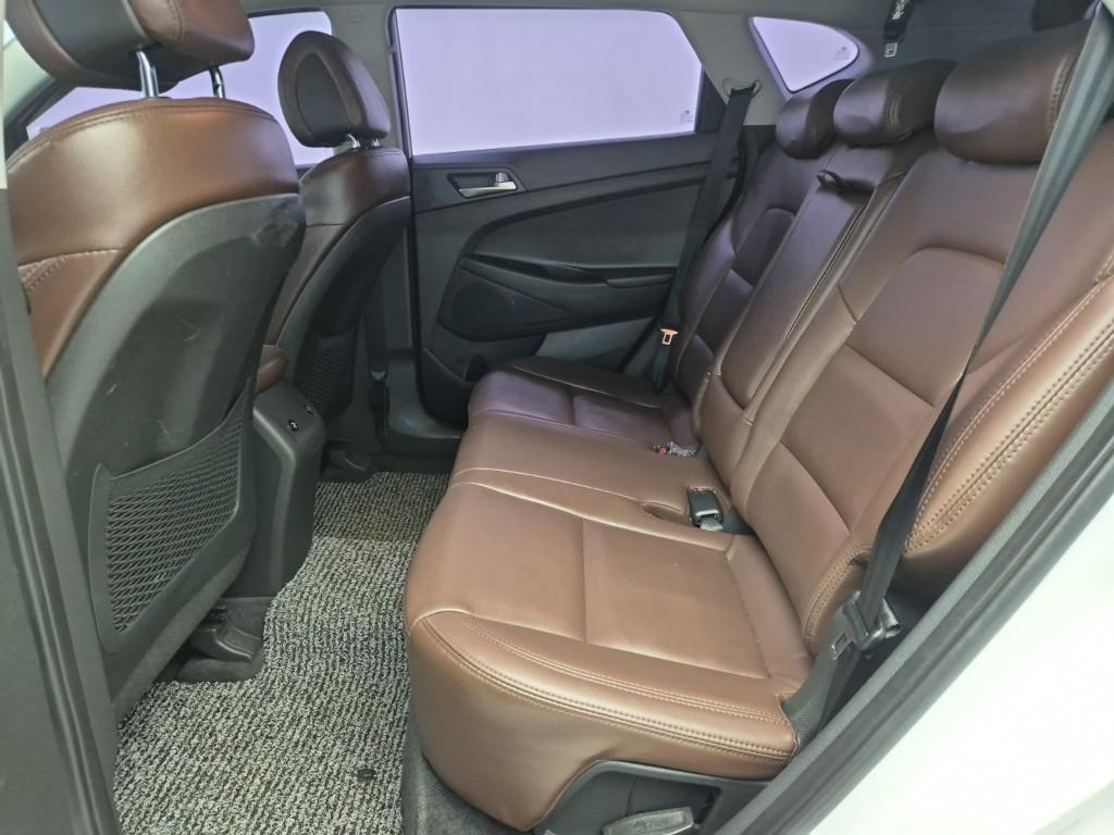 HYUNDAI Tucson - Vista 12