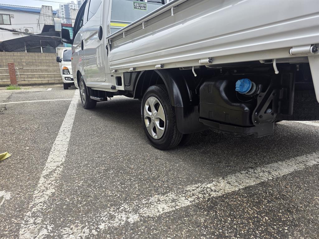 Small Truck Cargo (small) 2022 Blanco - Importación desde Corea - HF Imports Iquique - Foto 16