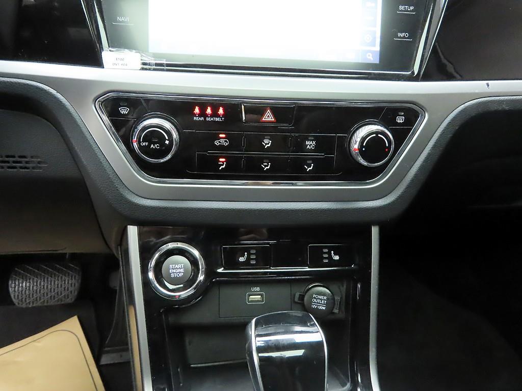 Ssangyong Korando - Vista 9