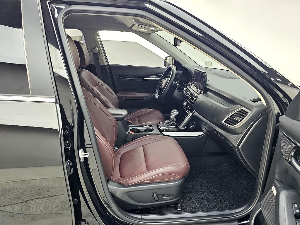 KIA Seltos - Vista 11