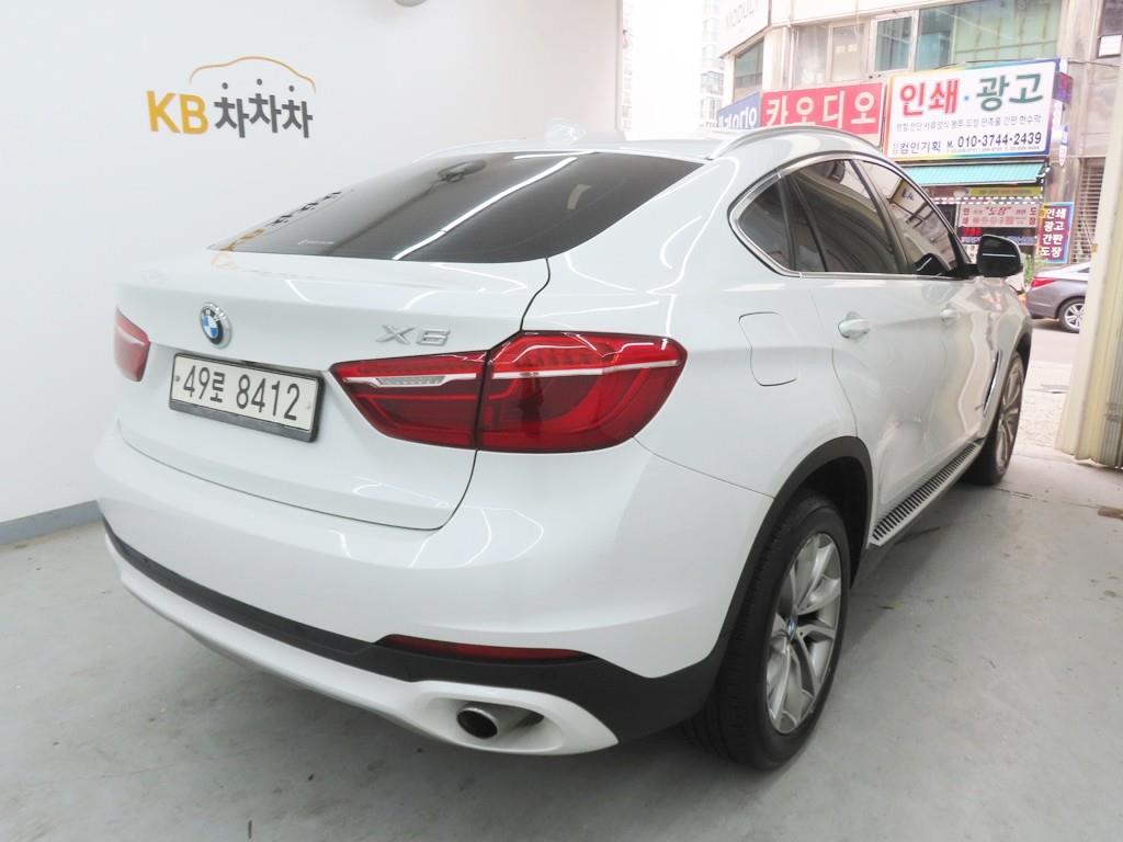 BMW X6 - Vista 3
