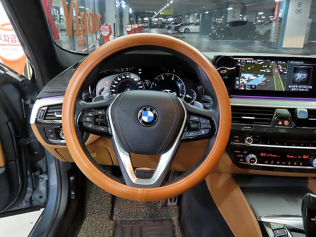 BMW 5 Series - Vista 8
