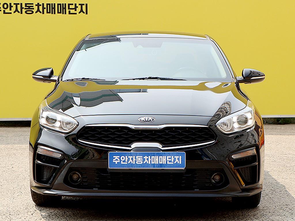 KIA K3 2019 Negro - Importación desde Corea - HF Imports Iquique - Foto 1