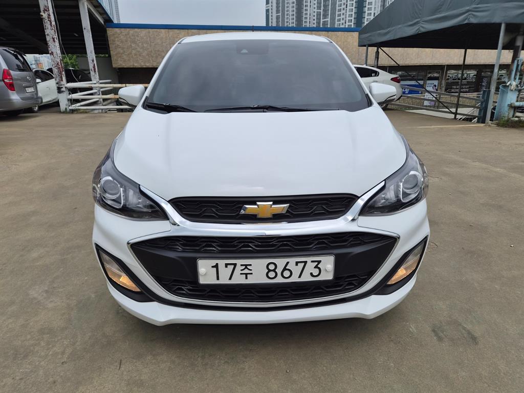 Chevrolet Spark 2019 Blanco - Importación desde Corea - HF Imports Iquique - Foto 1