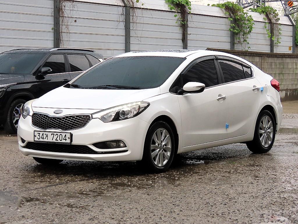 KIA K3 - Vista 2