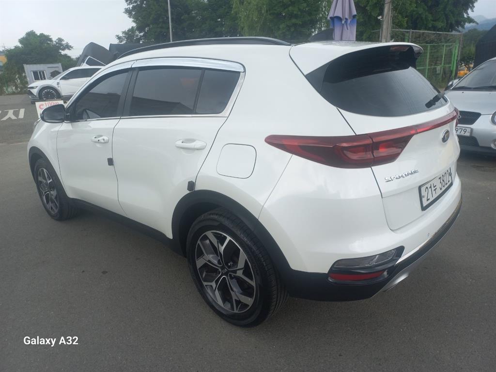 KIA Sportage - Vista 4