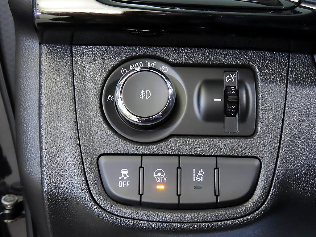 Chevrolet Spark 2016 Negro - Importación desde Corea - HF Imports Iquique - Foto 16