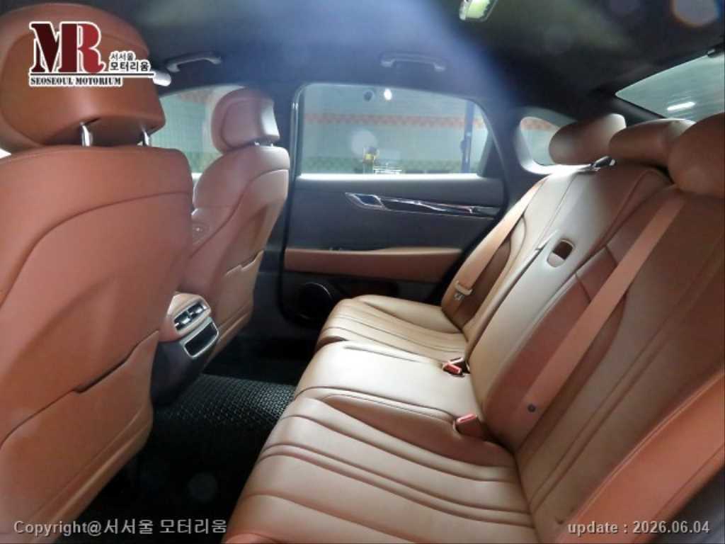 Genesis G80 - Vista 6