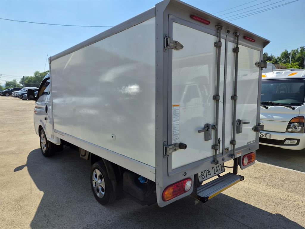 Small Truck Normal Box(Low Deck) - Vista 3