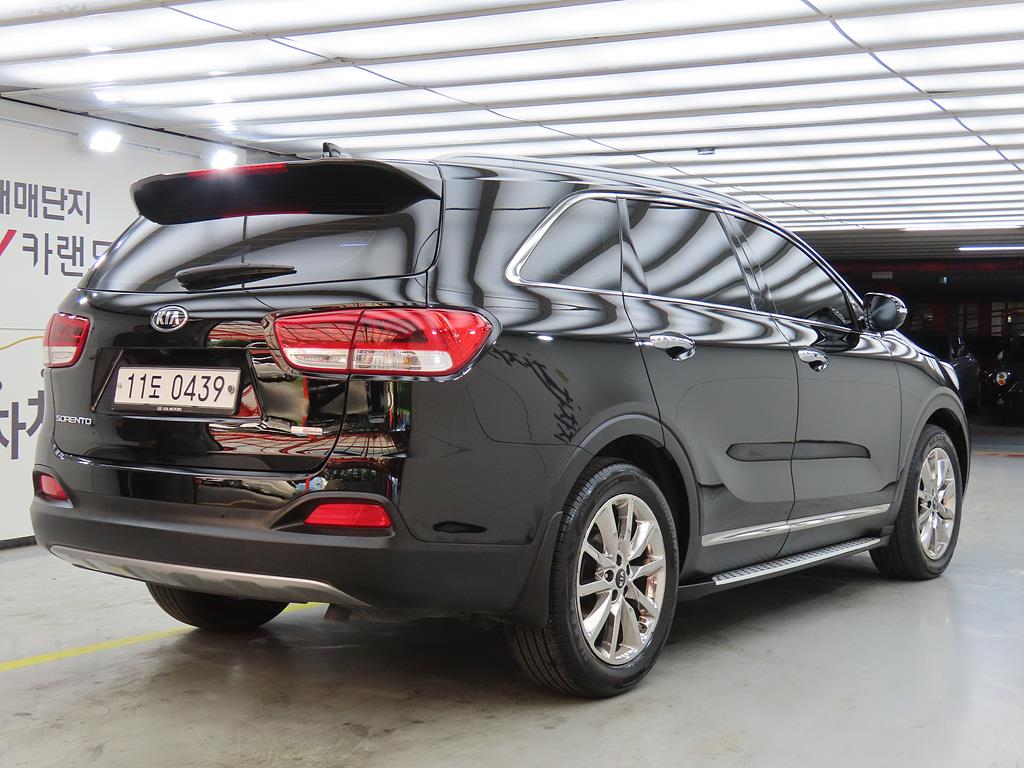 KIA Sorento - Vista 3
