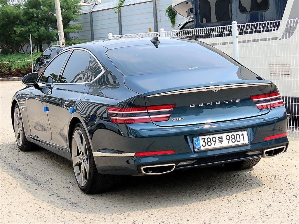 Genesis G80 - Vista 3