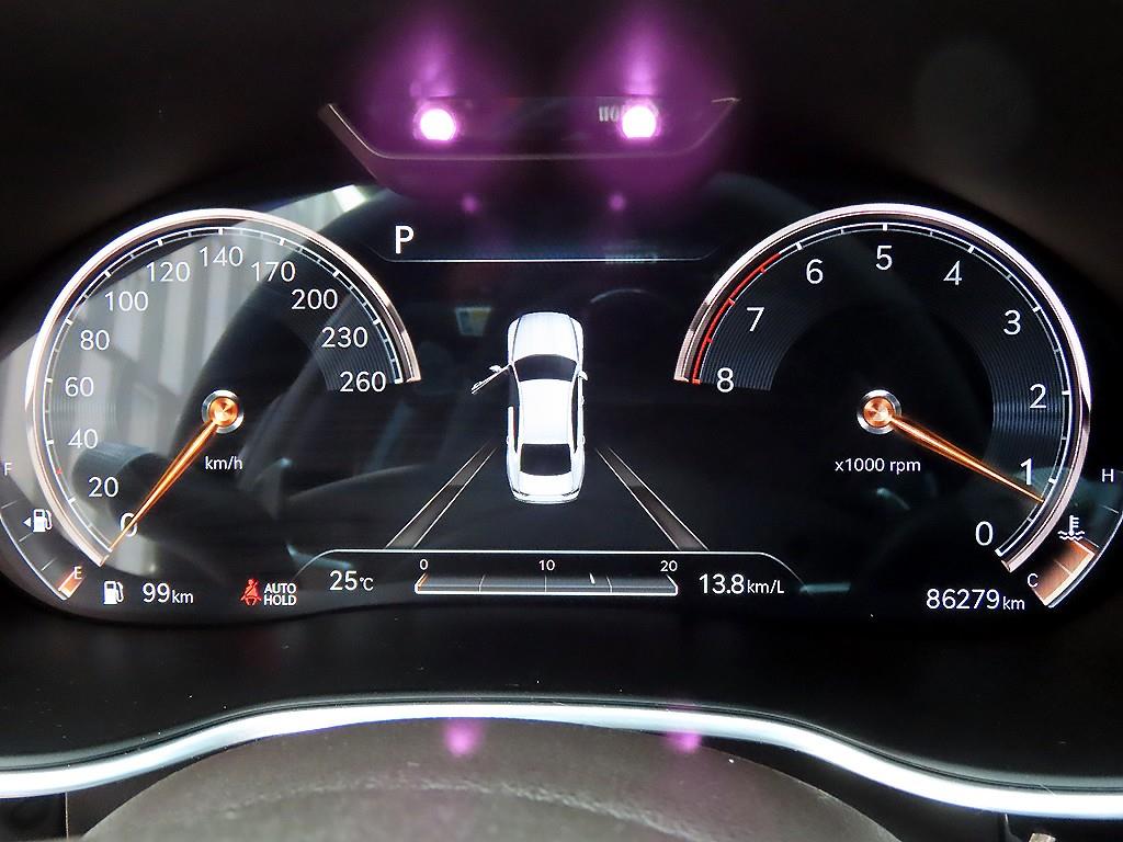 Genesis G80 - Vista 9
