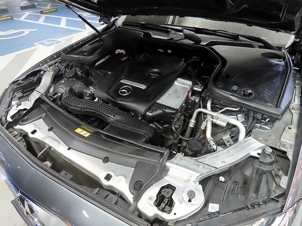 Mercedes Benz E class 2019 Gris - Importación desde Corea - HF Imports Iquique - Foto 19