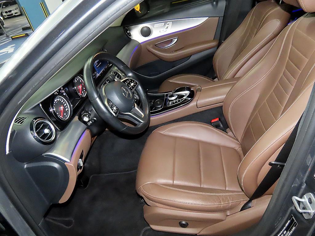 Mercedes Benz E class - Vista 6