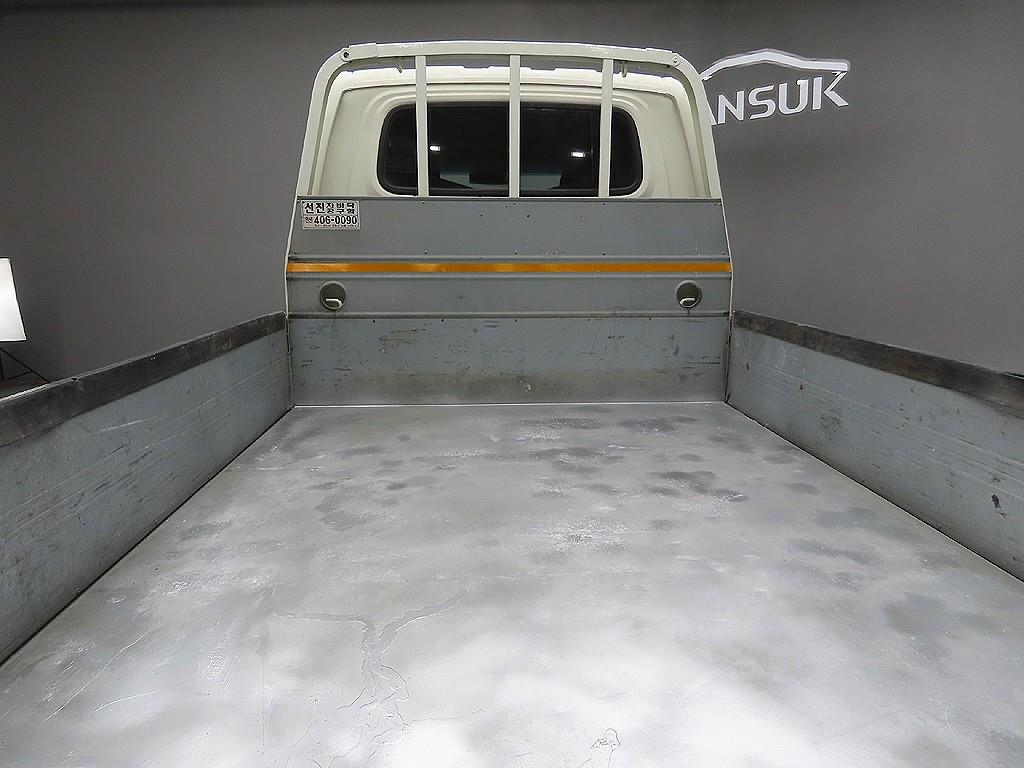 Small Truck Cargo (small) 2018 Blanco - Importación desde Corea - HF Imports Iquique - Foto 9
