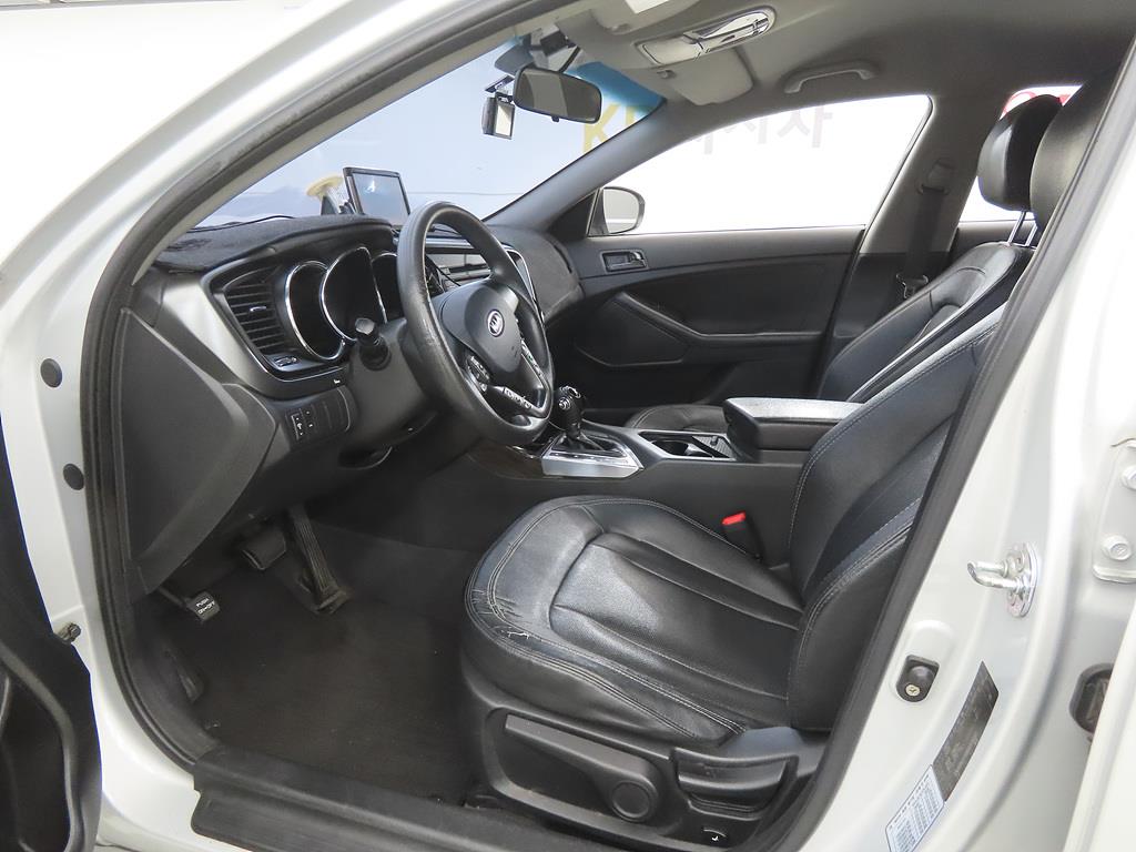 KIA K5 - Vista 5