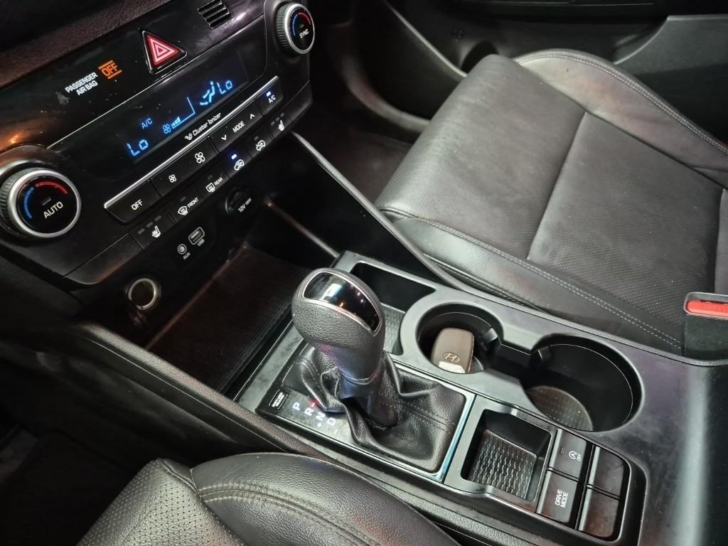 HYUNDAI Tucson - Vista 8