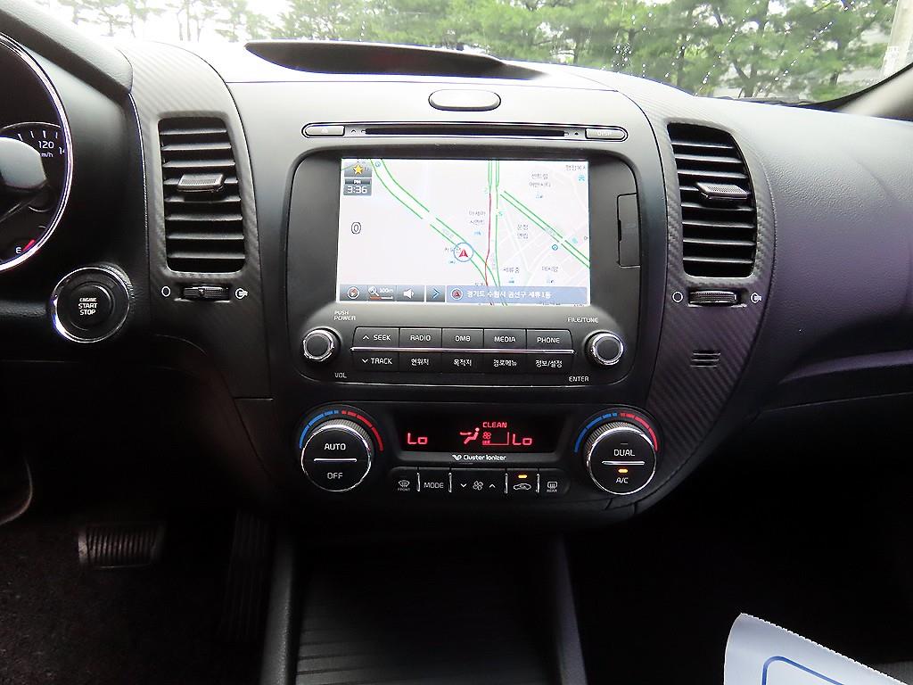 KIA K3 2013 Blanco - Importación desde Corea - HF Imports Iquique - Foto 13
