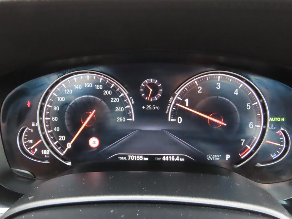 BMW 5 Series 2018 Gris - Importación desde Corea - HF Imports Iquique - Foto 10