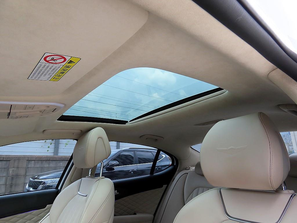 Genesis G70 2019 Blanco - Importación desde Corea - HF Imports Iquique - Foto 17