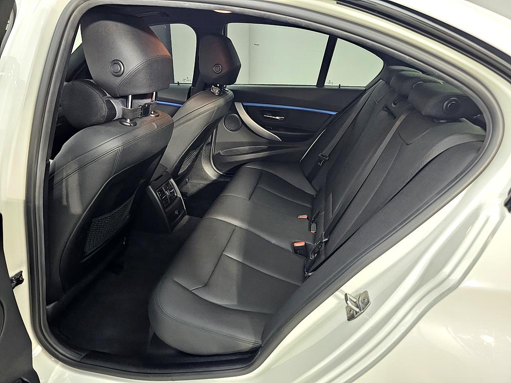 BMW 3 series - Vista 9
