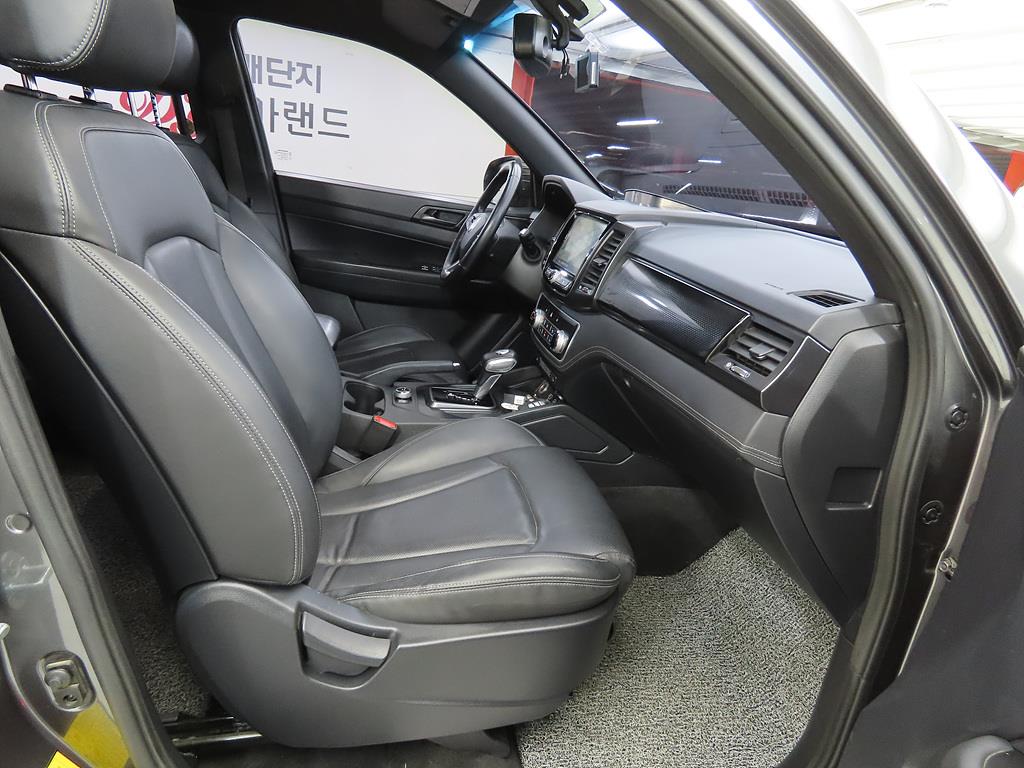 Ssangyong Rexton - Vista 11