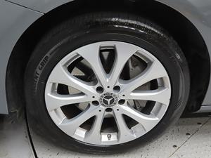 Mercedes Benz E class - Vista 10