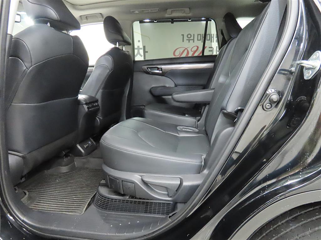 Toyota Highland - Vista 6